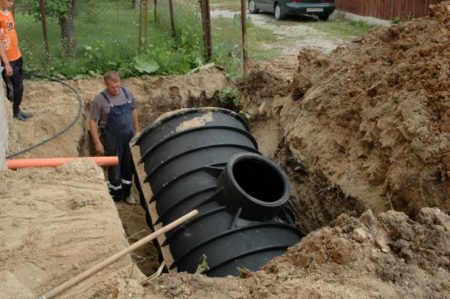 Пластиковый септик накопитель
